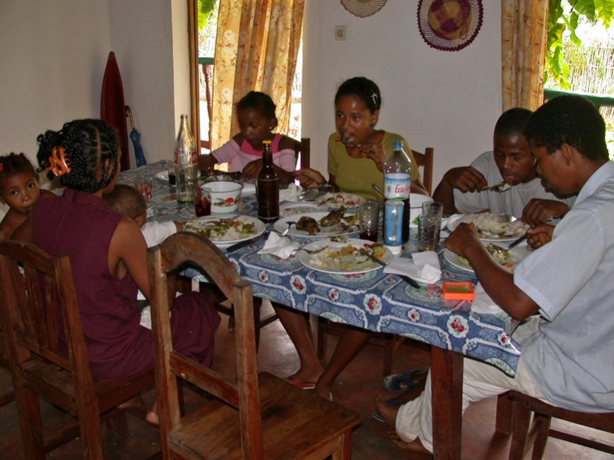 la salle à manger de la maison