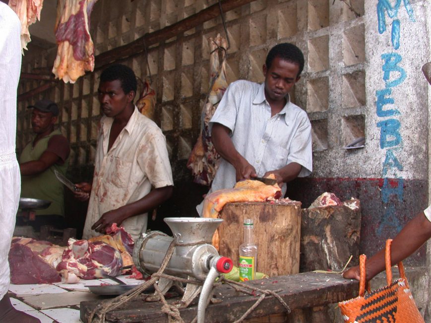 Le boucher au marché