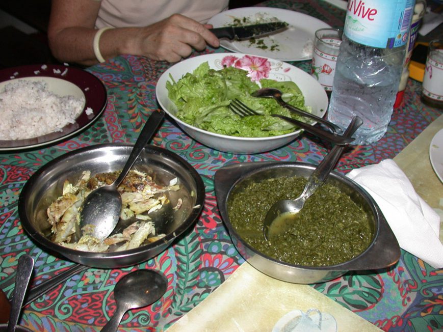 un repas à la maison